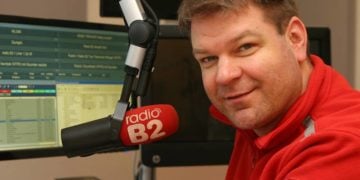 Radio B2