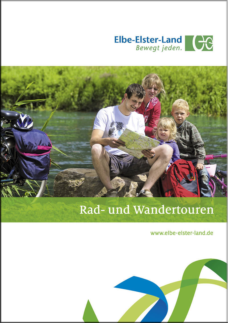 Deckblatt-Rad--und-Wanderbroschüre