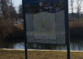 Info-Tafeln-an-der-Spree-in-Cottbus-20160225-2-F-D