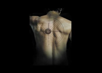 Foto: Marlies Kross, Plakat: Andreas Klose