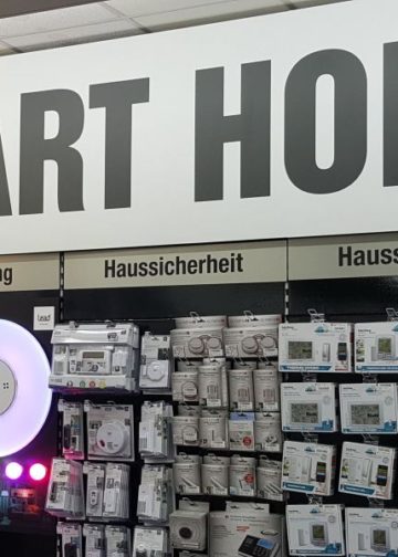 SMARTHOME Bereich im MEDIMAX Senftenberg