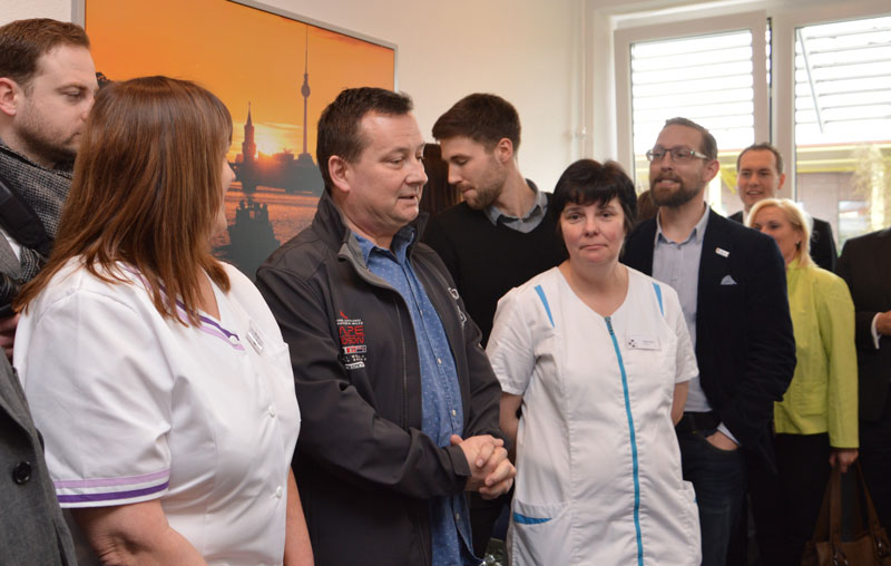 neue Team der Augenarztpraxis v.l.n.r. Bärbel Tannert Andrzej Naturski und Janett Pfeifer F Stadt Finsterwalde