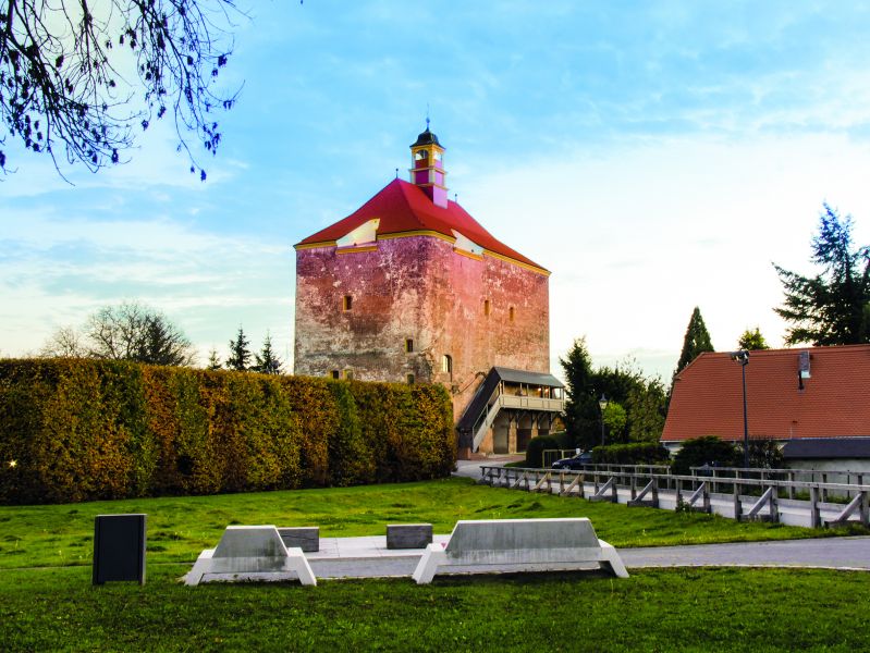 Um den Festungsturm Peitz findet das 31. Festungsspektakel statt