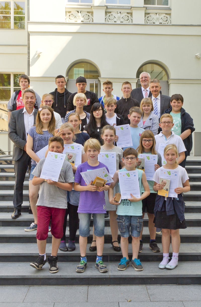 Schüler zeichnen Brandenburg Karten aus ihrer Sicht 2 F Landesbetrieb Landesvermessung und Geobasisinformation Brandenburg LGB
