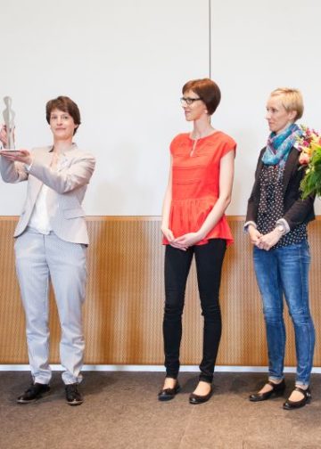 Gründerinnen des Jahres im Land Brandenburg, Stefanie Rogall und Ulrike Oberthür mit Kristallkinder Intensivpflege; Foto: medienlabor GmbH/Adam Sevens