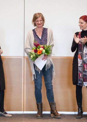 Zweitplatzierte Unternehmerin des Jahres im Land Brandenburg, Dorothee Tüshaus mit Zwergenkantins "Bio-Vollwert-Catering für Kids"; Foto: medienlabor GmbH/Adam Sevens