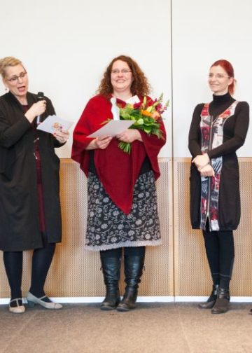 Unternehmerin des Jahres im Land Brandenburg, Christina Grätz mit Nagola Re; Foto: medienlabor GmbH/Adam Sevens