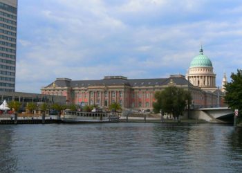 Wiki_CC30_Roland.h.bueb