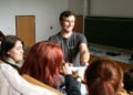 10_SFB_Gesprchsrunde_mit_Studierenden_-Fontane-Gesamtschule-zu-Gast-an-der-BTU-F-BTU-CB-SFB