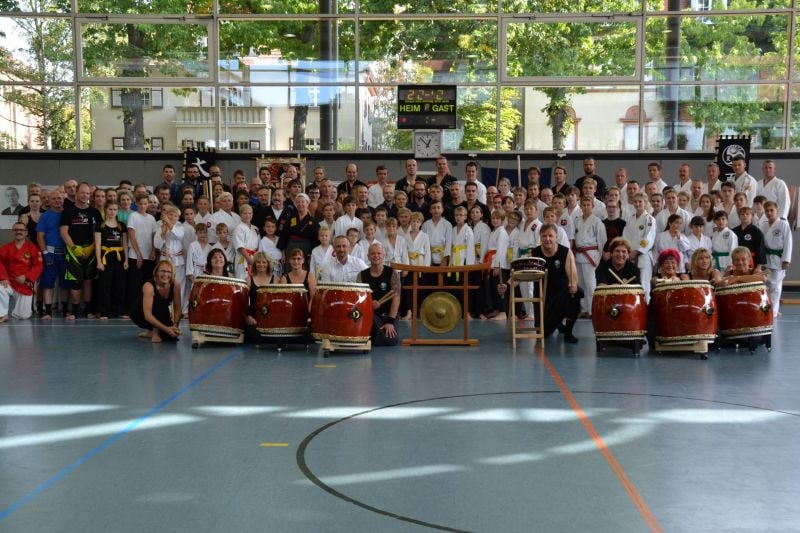 118 Kampfkünstler versammelten sich in Cottbus zum Budo-Bundeszentralseminar; Foto: Benjamin Andriske