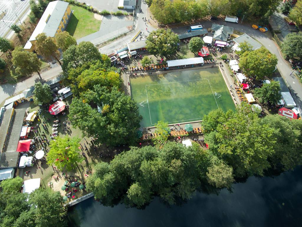 Gut besucht waren die ersten StreetFood Days in Cottbus; Foto: TeaserFilm