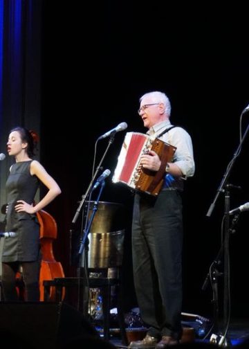 Hans Well & die Wellbappn begeisterten das Publikum in Cottbus