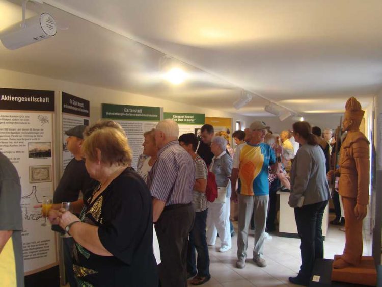 Eröffnung der Dauerausstellung Gartenstadt Marga