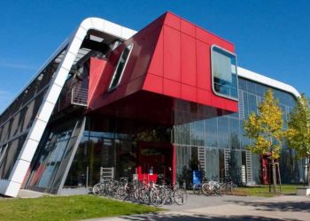 Das neue Großgerät wird seinen Platz in der Panta Rhei Halle am Zentralcampus in Cottbus finden.