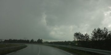 Sturm und Niederschlag