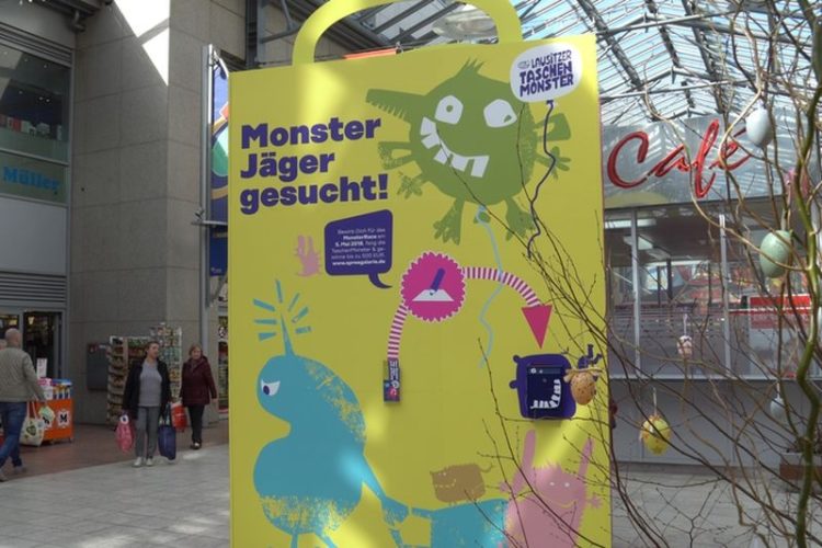 Taschenmonster Infopoint in der Spree Galerie Cottbus