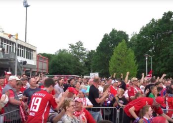 Public Viewing im Stadion der Freundshcaft in Cottbus