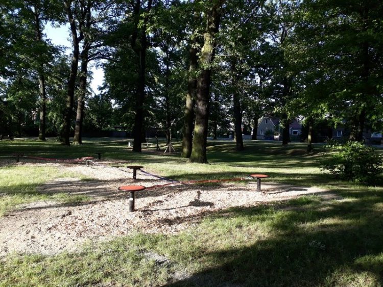 Cottbuser Spielplatz Eigene Scholle mit neuem Spielgerät