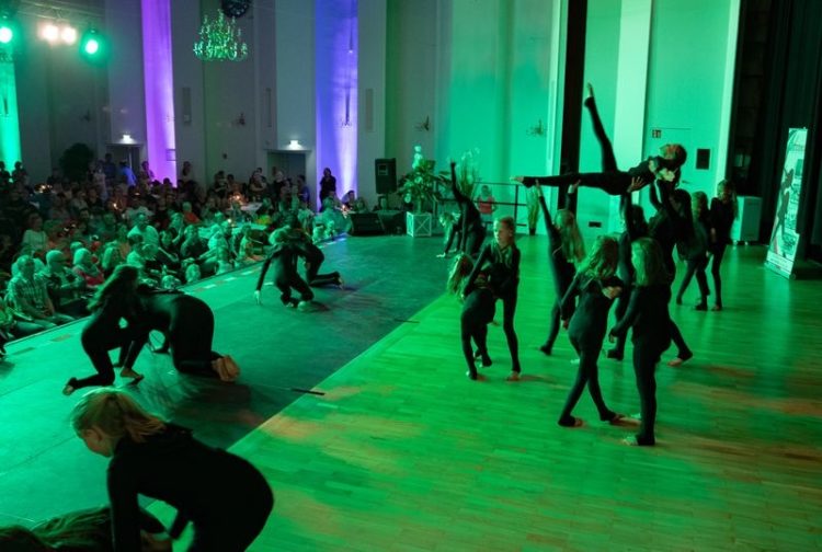 Zehn Jahre Femella Studio mit Tanzgala gefeiert