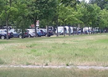 Durchsuchungen nach Auseinandersetzungen in Cottbus. OB Kelch verurteilt Gewalt