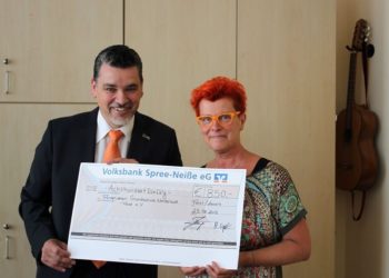 Volksbank Spree-Neiße spendet an Forster Grundschule