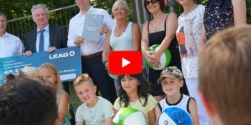 Leag übergibt Spende von 10.500 Euro für Cottbuser Wasserspielplatz