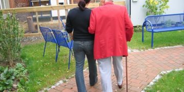 Neuer Kurs für pflegende Angehörige von Menschen mit Demenz
