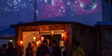 Heimeliger Weihnachtsmarkt im Casper-Gewerbehof in Cottbus