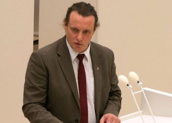 "Ohnmacht der Gemäßigten gegenüber Radikalen" Steffen Königer tritt aus AfD aus