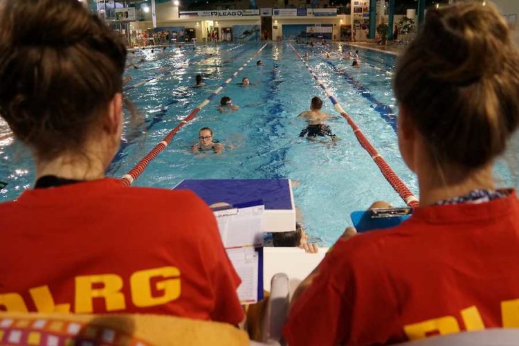 24-Stunden-Schwimmen in Cottbus 2017