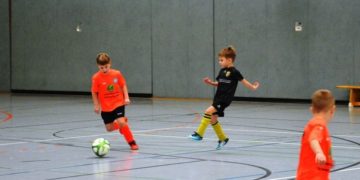 Lindenau und Kinder-Spielgemeinschaft jubeln bei Ortrander Hallenturnier