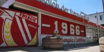 FCE: Sparkasse Spree-Neiße kauft Namensrechte am Stadion der Freundschaft
