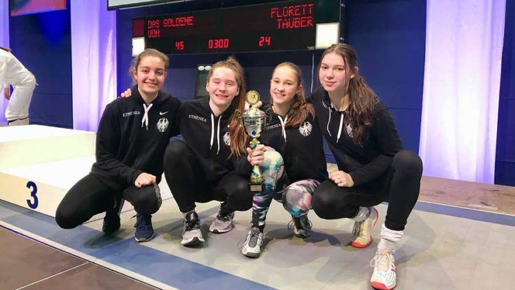 Zweiter Platz für Cottbuser Fechterin bei internationalen "Goldenen Florett"