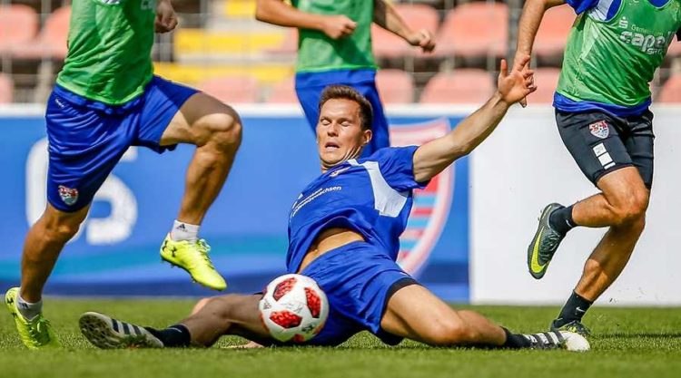 Foto @KFCUerdingen