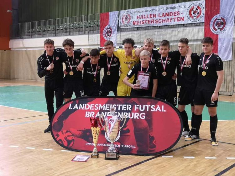 FCE-Nachwuchs wird B-Junioren Futsal Hallenlandesmeister