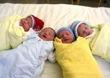 Vier Neujahrsbabys in Cottbus geboren