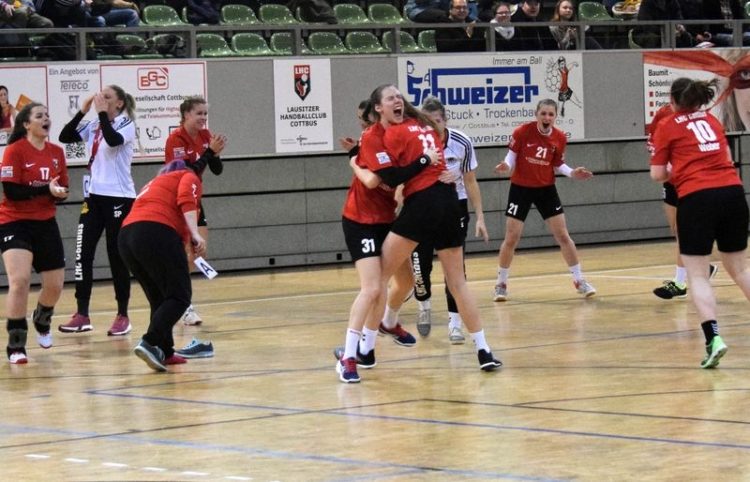 Handball-Dreier des LHC in der Lausitz-Arena bescherte zwei wichtige Siege