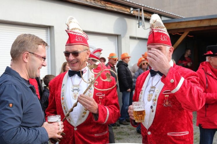 Große Ehre für Kolkwitzer Karnevalisten Manfred Bremer