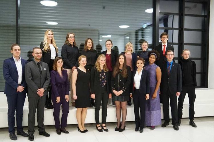 Gruppenbild der Ausgezeichneten Universitätspreise BTU Cottbus-Senftenberg