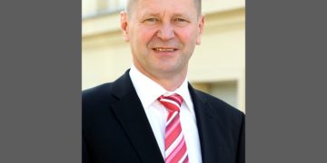 OSL-Landrat Siegurd Heinze