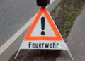 Brand in Frankfurter Wohnung. Wohnwagendieb rammt Polizeiauto