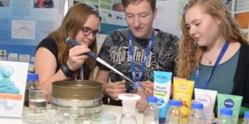 34 Projekte beim brandenburgischen Landesfinale „Jugend forscht“ in Schwarzheide