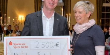Cottbuser Lions-Frauen spenden an Kinderhaus Pusteblume