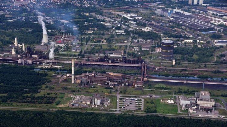 Foto: CC-BY-SA 4.0; Luftaufnahme ArcelorMittal Eisenhüttenstadt