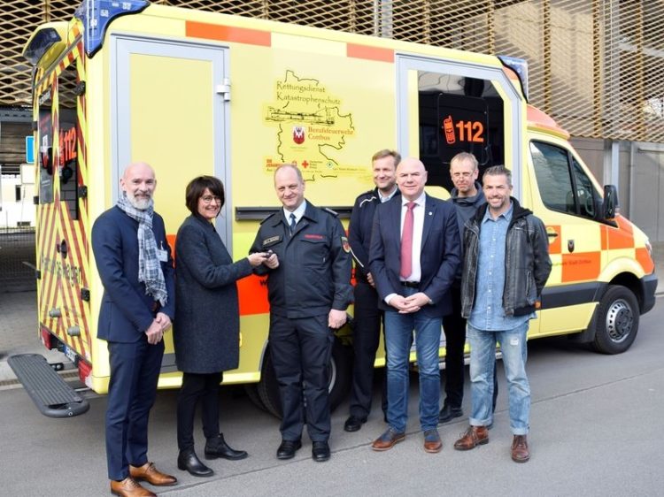 Neuer Rettungswagen für Rettungsdienst der Stadt Cottbus