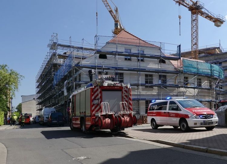 Cottbus: Arbeitsunfall am Wichernhaus. Ein Schwerverletzter