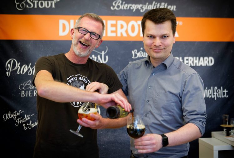 "Kollabieratorium" Cottbuser CraftBier-Marke Labieratorium startet neu