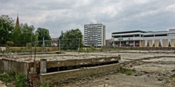 Cottbuser Stadtpromenade: Brachfläche soll vorerst begrünt werden