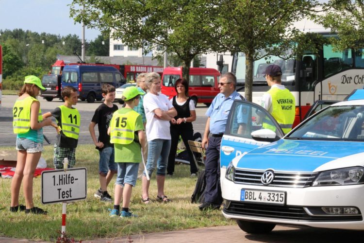 Brandenburgs beste Schülerlotsen werden in Cottbus ermittelt