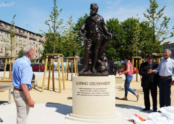 Cottbus: Oberkirchplatz fertiggestellt. Leichhardt-Denkmal enthüllt